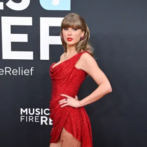 Taylor Swift at the 67th GRAMMY Awards held at the Crypto.com Arena on February 2, 2025 in Los Angeles, California.