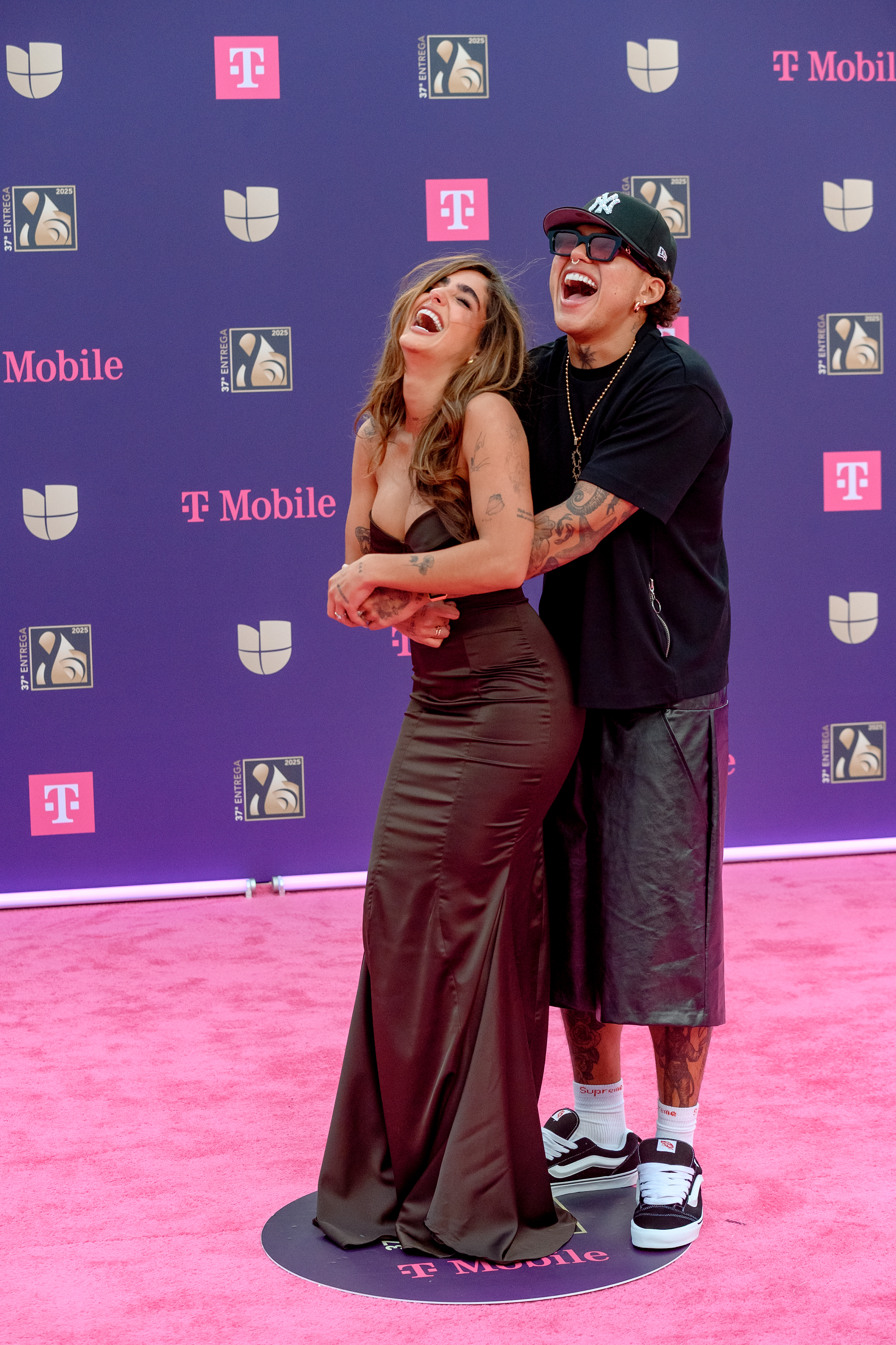 Isabella Ladera y Beéle.