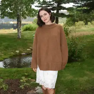 Zoey Deutch attends the 2025 Telluride Film Festival on August 29, 2025 in Telluride, Colorado.