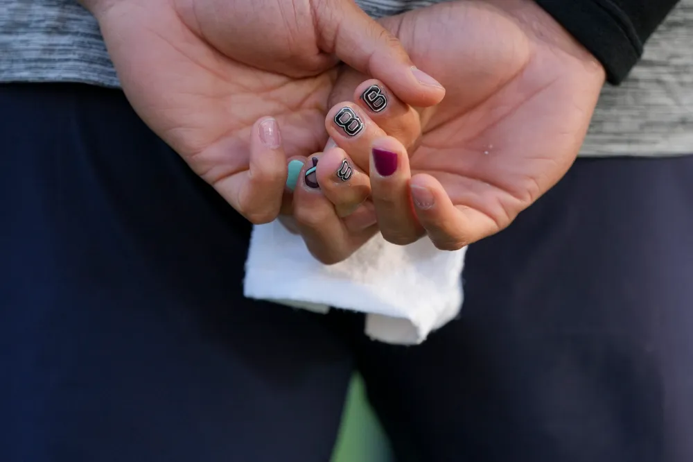 GettyImages-2233857411 Caleb Williams Nails 2025