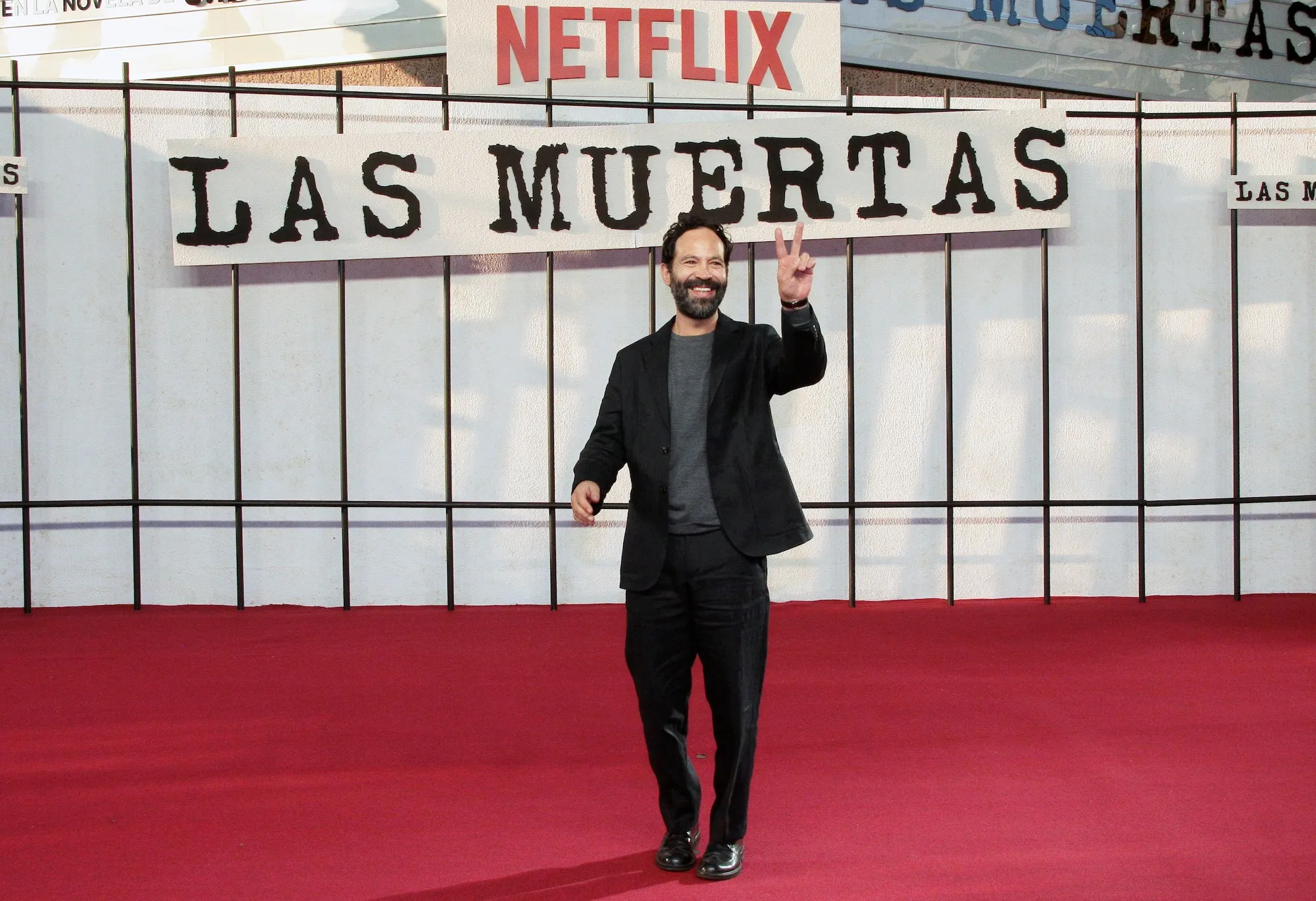 El actor Mauricio Isaac en el estreno de Las Muertas