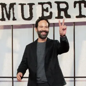 El actor Mauricio Isaac en el estreno de Las Muertas