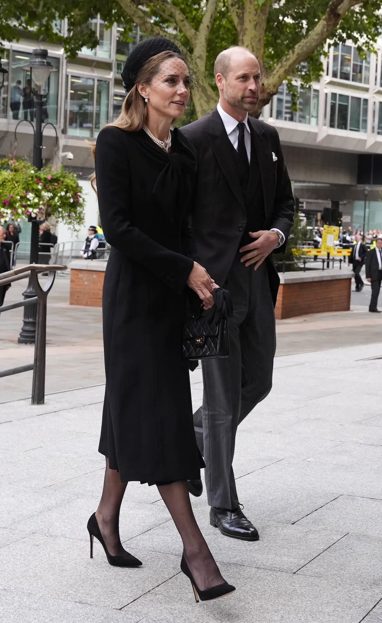 Kate Middleton Wears Queen Elizabeth Necklace