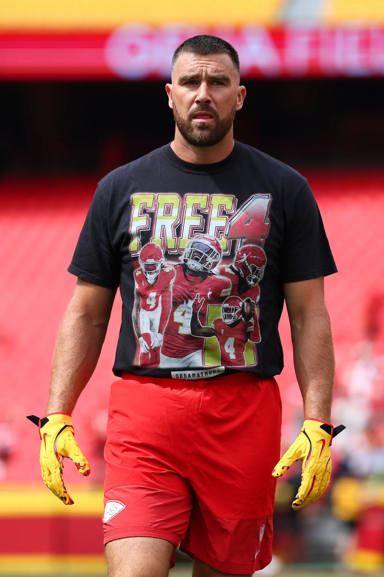 Travis Kelce Criticized for T-Shirt Supporting Suspended Rashee Rice
