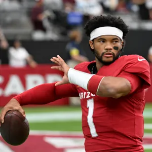 Kyler Murray Apologizes for Wearing Michael Vick Jersey in Pics With Dog