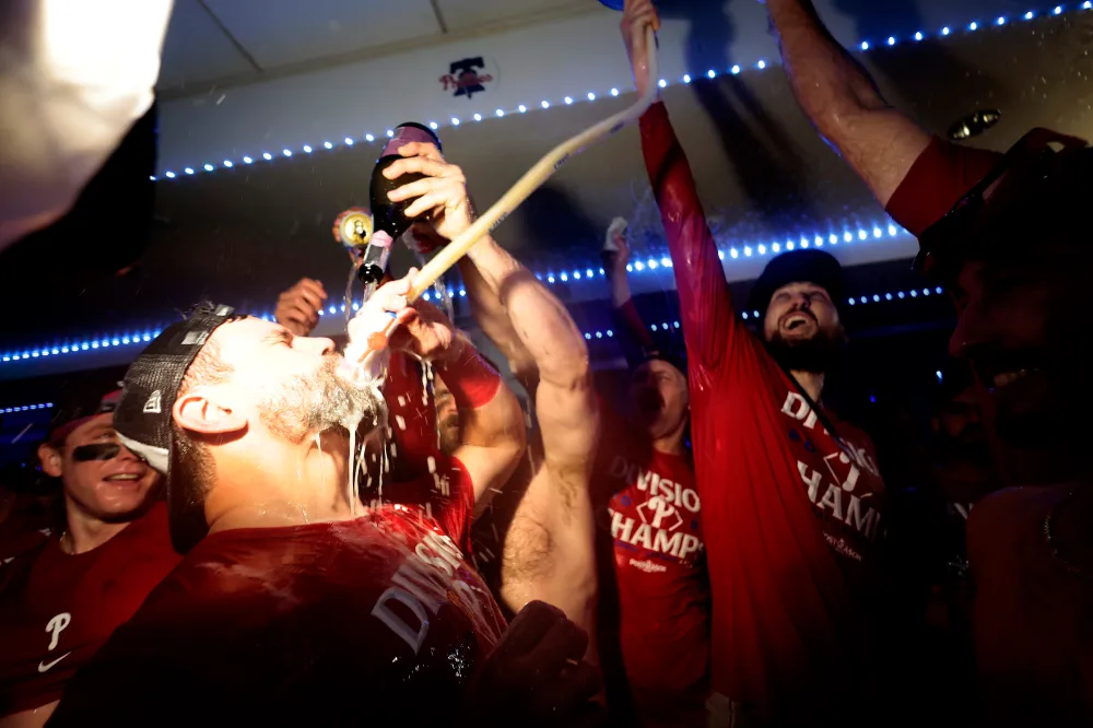GettyImages-2235675662 Kyle Schwarber Locker Room 2025