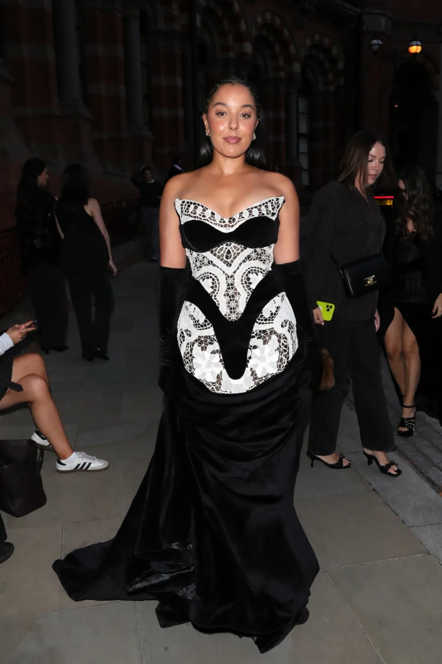 The Best Looks at Spring 2025 Fashion Week: Katie Holmes, More