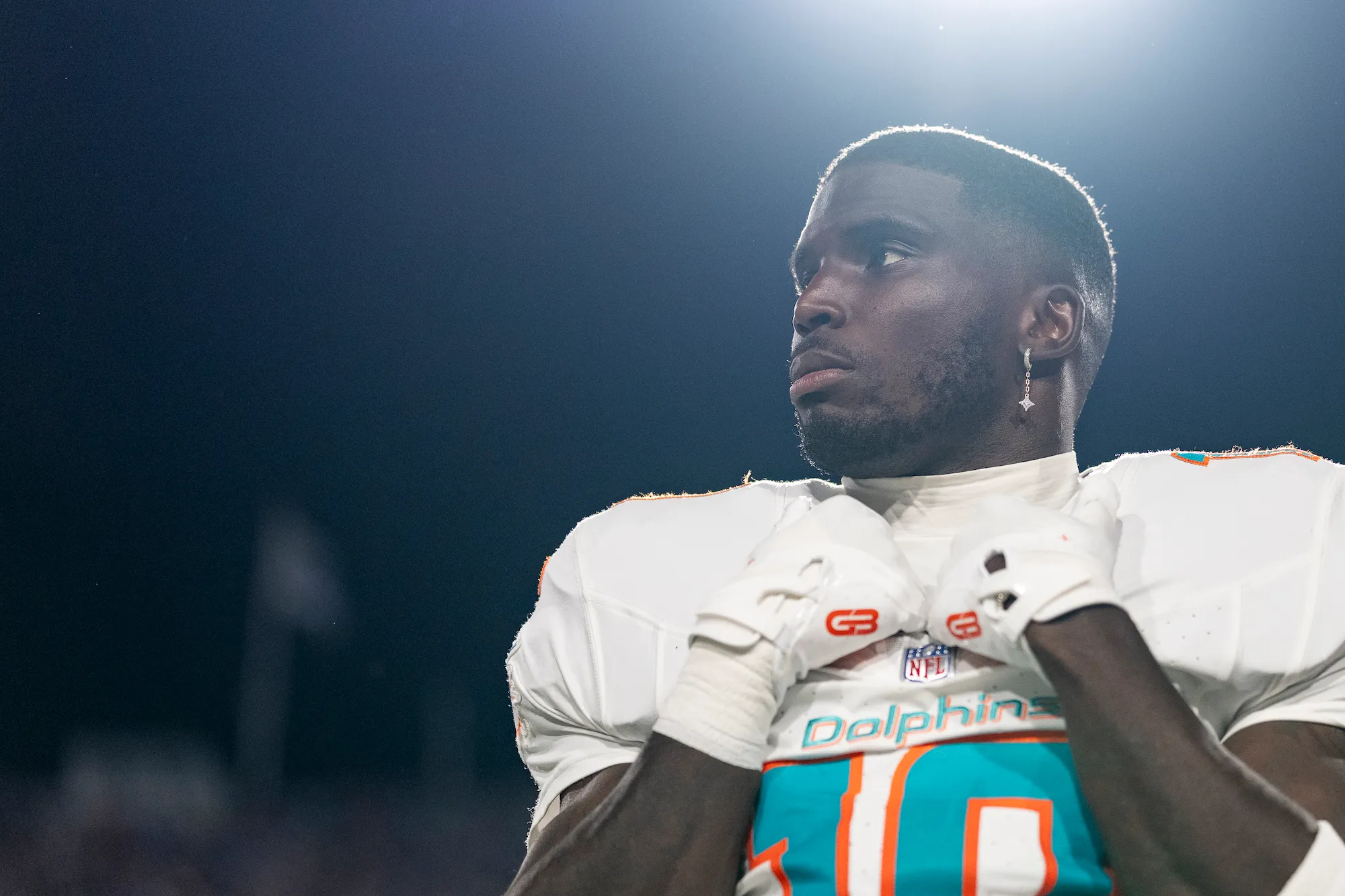 GettyImages-2236326406 Tyreek Hill Bills 2025