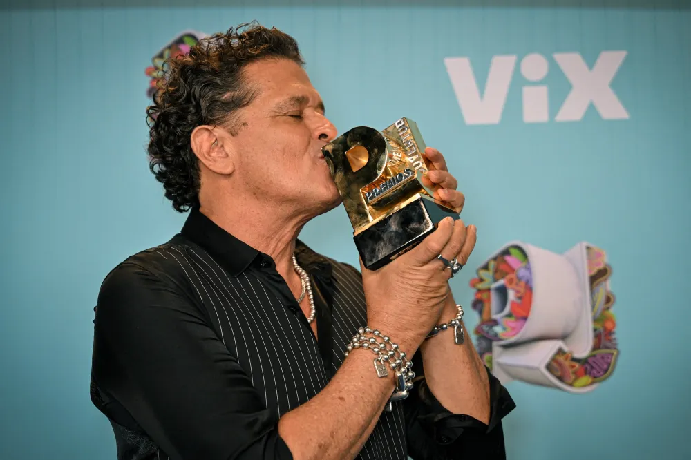 Carlos Vives en Premios Juventud 2025 en Panam&aacute;