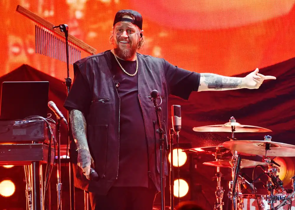 GettyImages-2237327650 Bunnie Xo Reacts to Fans Saying Jelly Roll Is So Hot Since Losing Weight..jpg