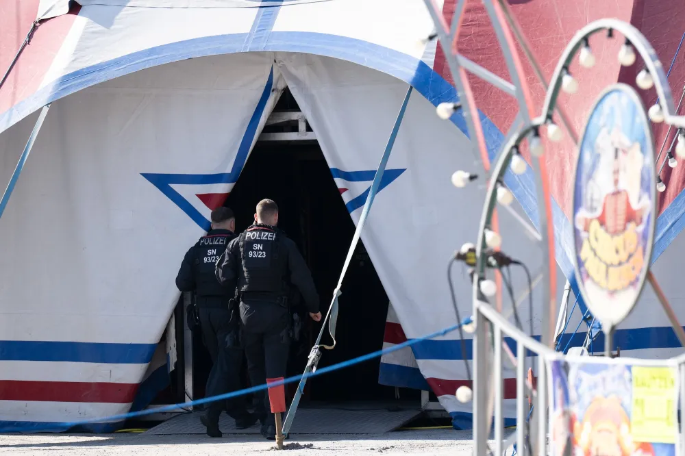 GettyImages-2237549629-Circus-accident