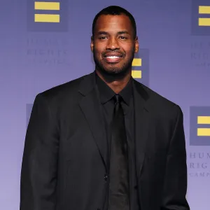 Former NBA Player Jason Collins Undergoing Treatment for Brain Tumor