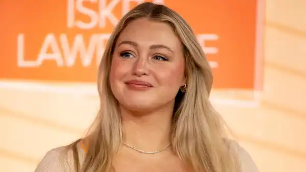 Iskra-Lawrence-GettyImages-2149431513