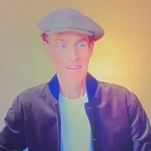 James Van Der Beek Makes Surprise Appearance at Dawson Creek Reunion