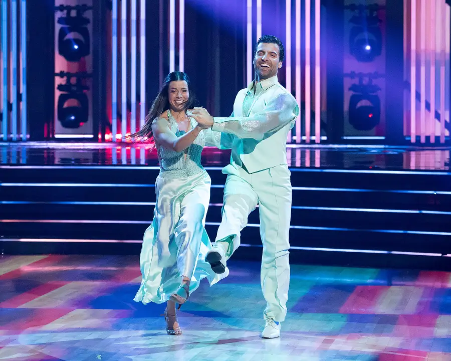 Jen Affleck and Jan Ravnik Dancing With the Stars One Hit Wonder