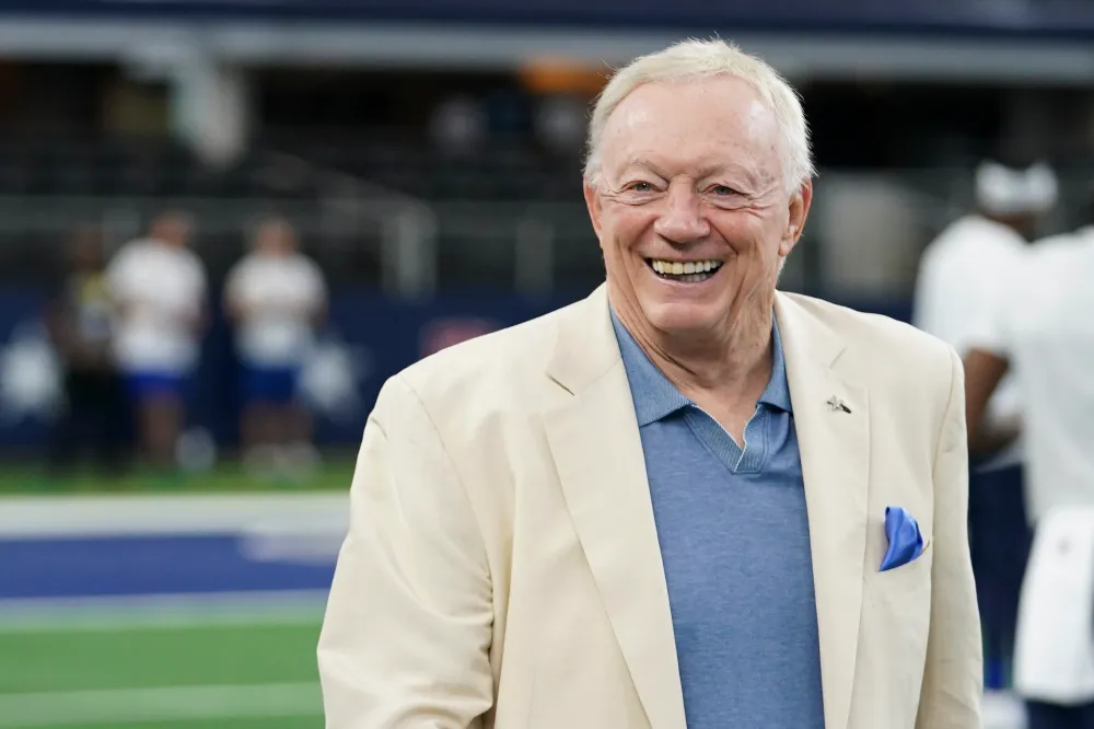 Jerry Jones Finances Net Worth of Legendary Dallas Cowboys Owner Inline