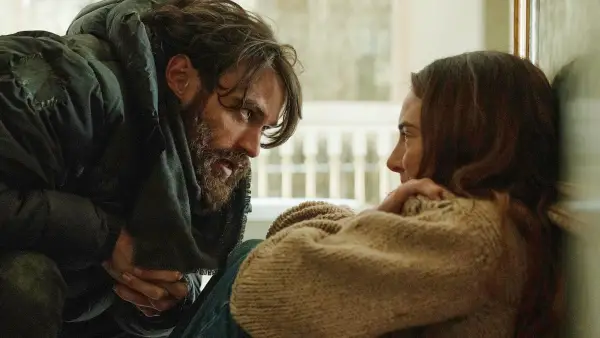 Julianne Nicholson Teases Shailene Woodley Thomas Doherty s Paradise Roles Amid Season 2 Changes 002