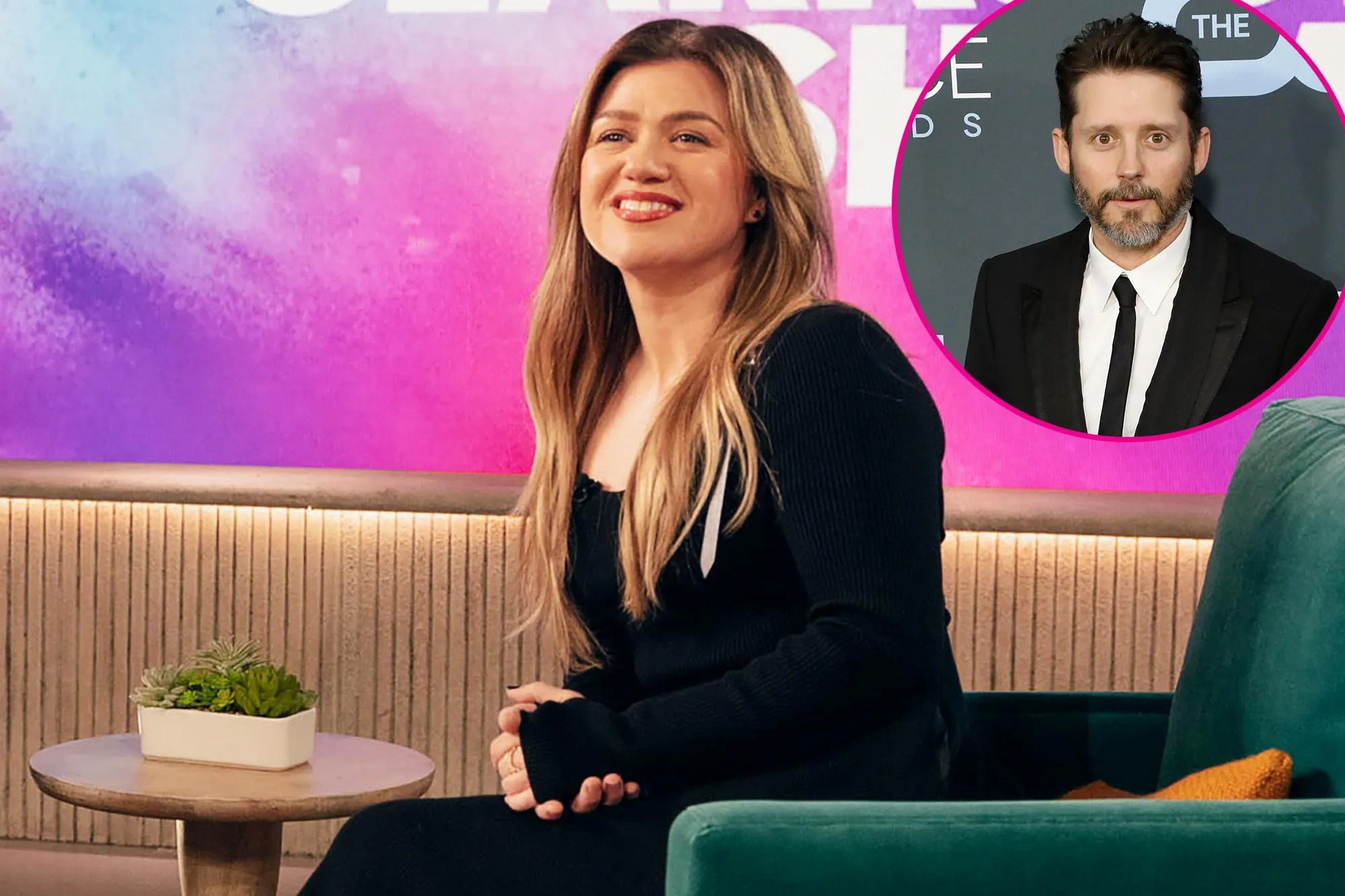 Kelly Clarkson Returns to Talk Show After Brandon s Death 019