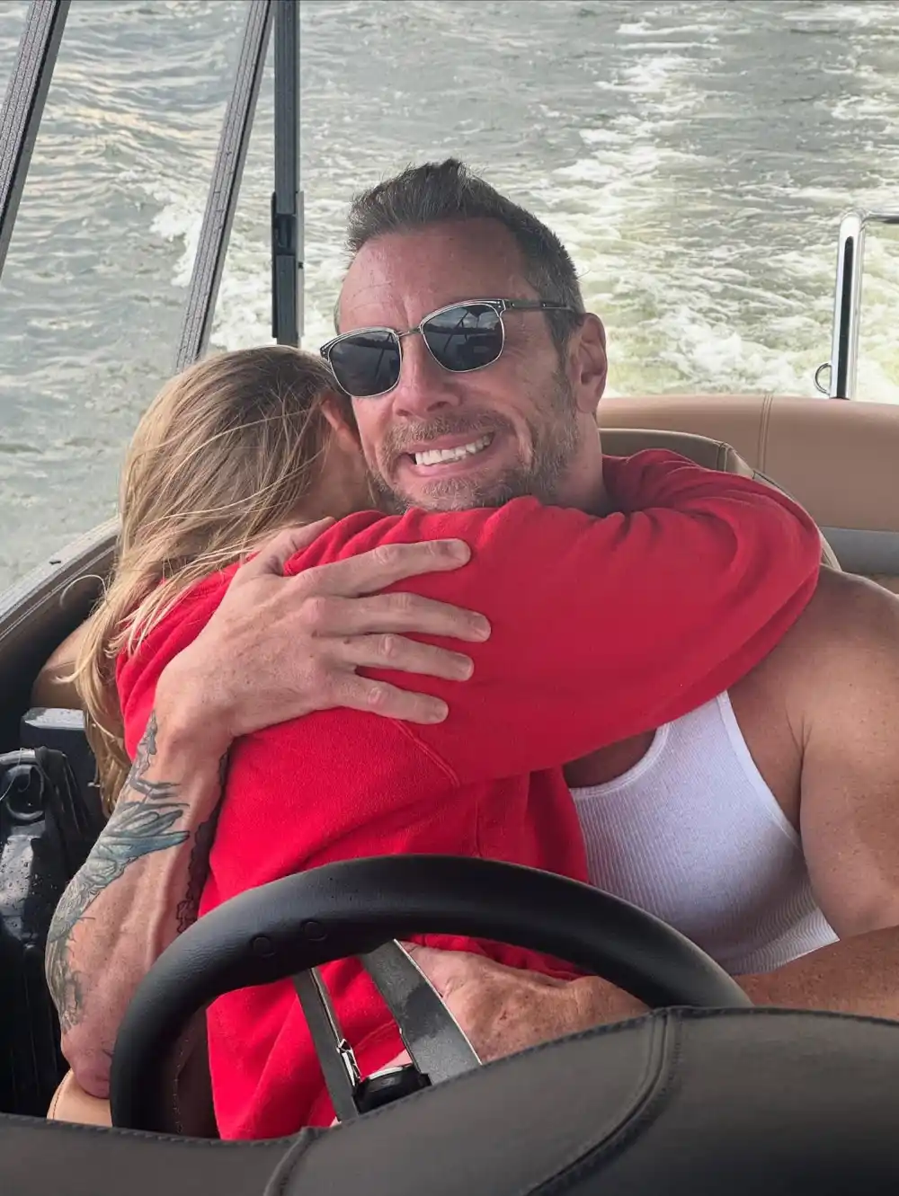 Kristen-Bell-Shares-Photos-of-Kids-With-Dax-Shepard-on-His-Sobriety-Anniversary