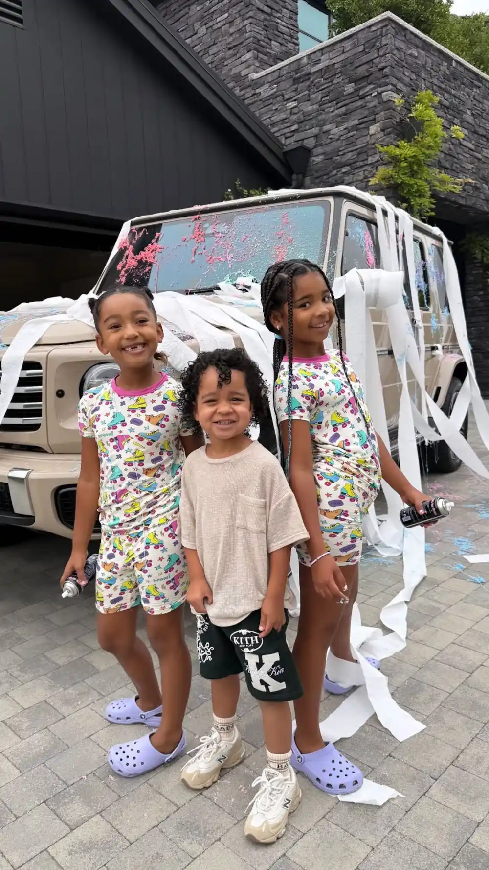 Kylie-Jenner-Reacts-to-Khloe-and-Kids-Trashing-Her-Car