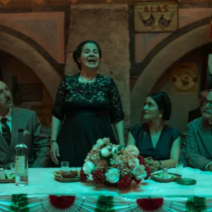 Escena de Las Muertas serie de Netflix inspirada en hechos reales de Las Poquianchis.