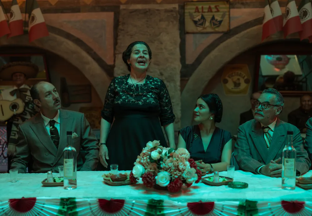 Rodrigo Murray, Arcelia Ram&iacute;rez y Paulina Gait&aacute;n, en 'Las Muertas'.