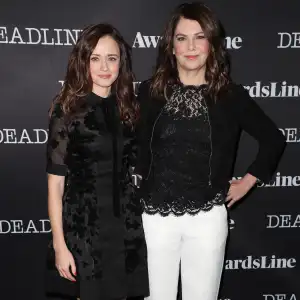 Lauren-Graham-and-Alexis-Bledel-feature-GettyImages-1461627605