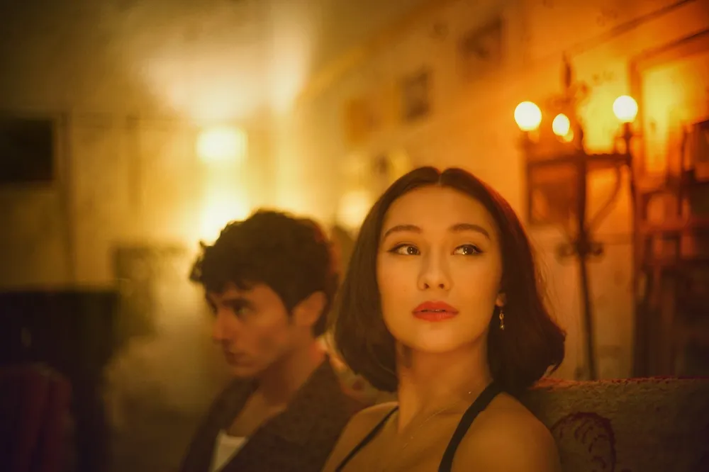 Lola Tung and Jenny Han Break Down Belly s Bob in TSITP