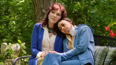 Marilu Henner and costar Keana Bastidas in A Husband to Die For