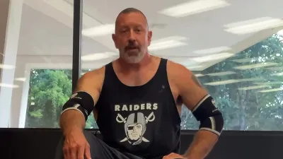 Meet Tom Cillo the 58 Year Old Freshman Playing Division III College Football 005