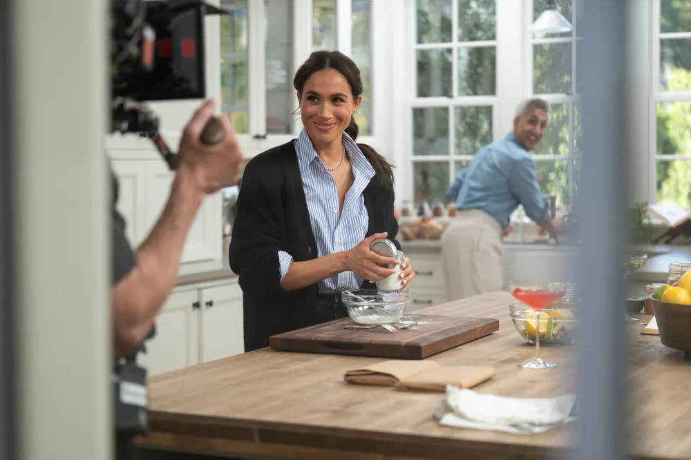 Meghan-Markle-inline-WLM_S2_241115_Unit_07261R