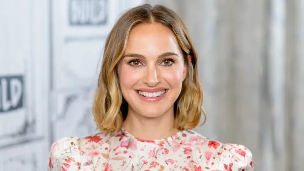 NEW YORK, NEW YORK - OCTOBER 02: Actress Natalie Portman discusses "Lucy in the Sky" with the Build Series at Build Studio on October 02, 2019 in New York City. (Photo by Roy Rochlin/Getty Images)