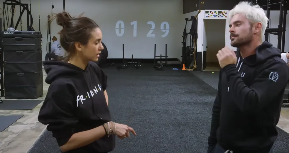 c Gets Flirty on a Yacht With Zac Efron After Shaun White Split.png