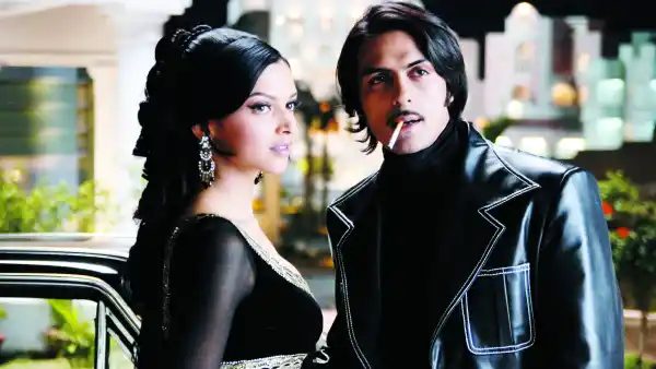 Deepika Padukone, Arjun Rampal in Om Shanti Om