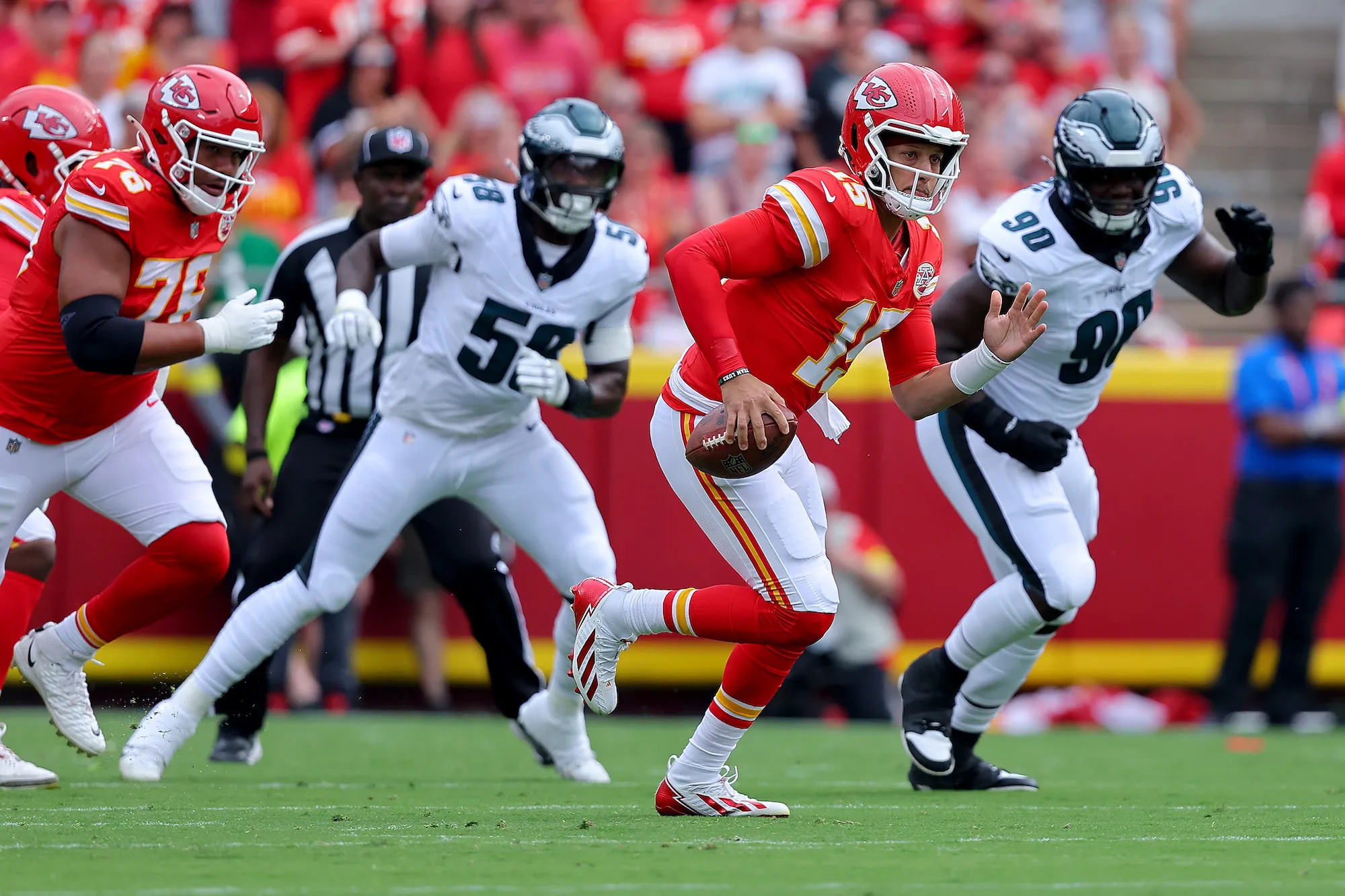 Patrick-Mahomes-GettyImages-2235840639