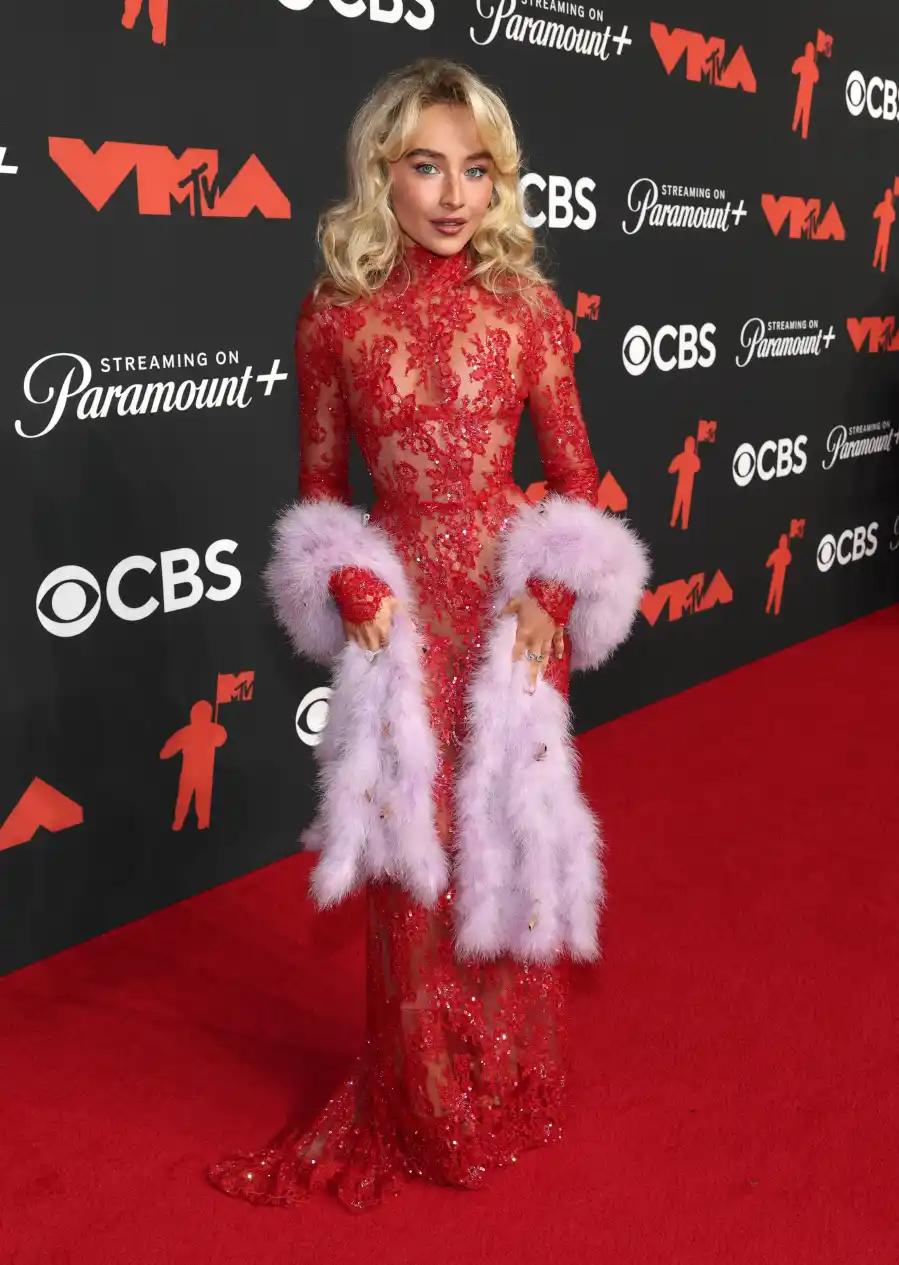 Sabrina-Carpenter-MTV-Video-Music-Awards-2025-VMAs-2025