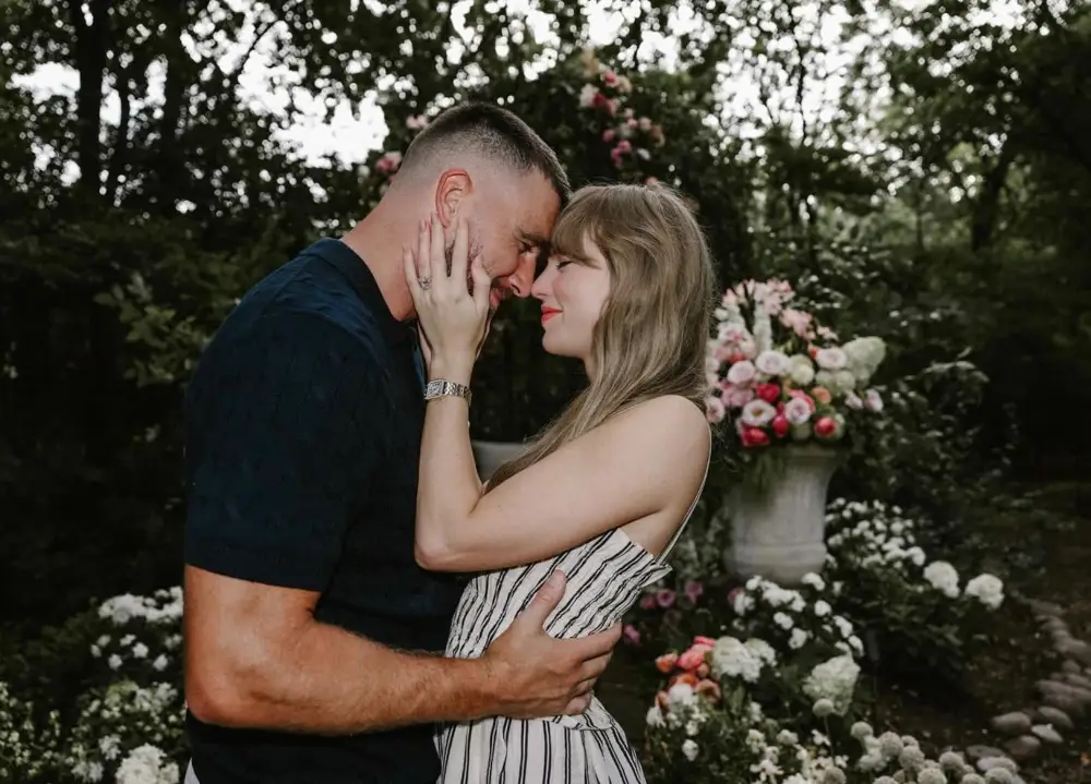 Taylor-Swift-and-Travis-Kelce-Engaged-inline-MEGA1354750_001