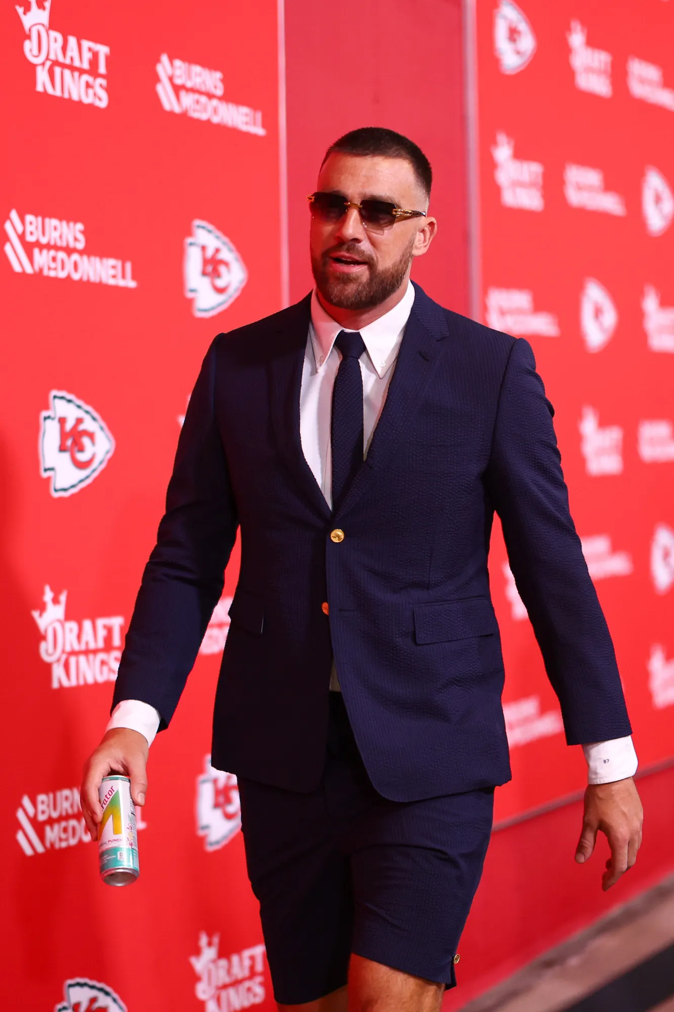 Travis-Kelce-GettyImages-2235412051