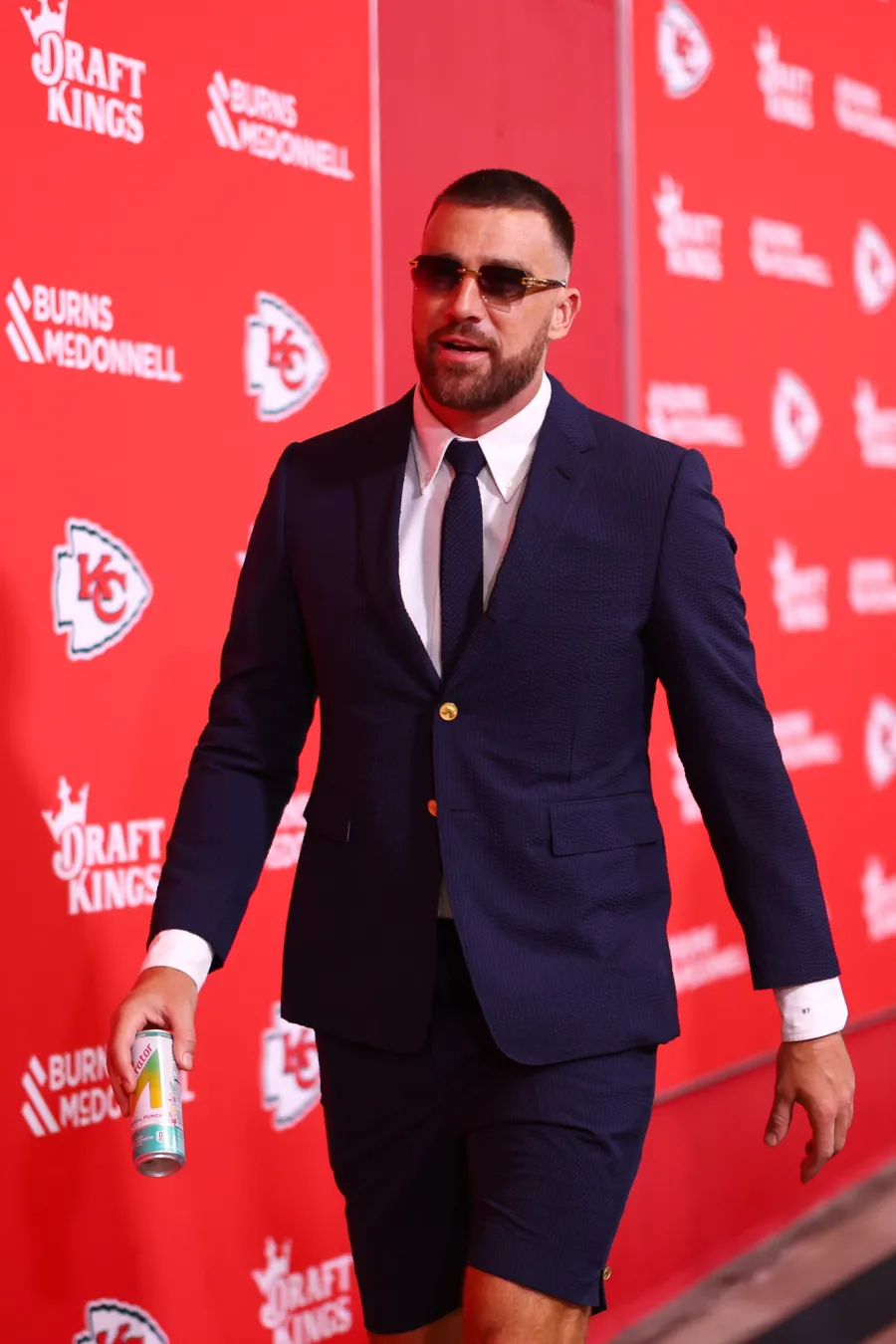 Travis-Kelce-GettyImages-2235412051