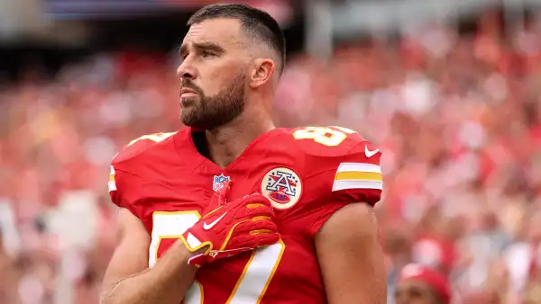 Travis-Kelce-GettyImages-2235838943