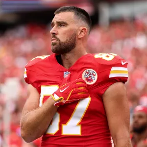 Travis-Kelce-GettyImages-2235838943