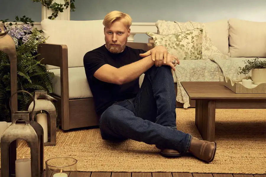 Welcome to Plathville Cast s Dating History Inside the Family s Love Lives Including Ethan and Micah ETHAN