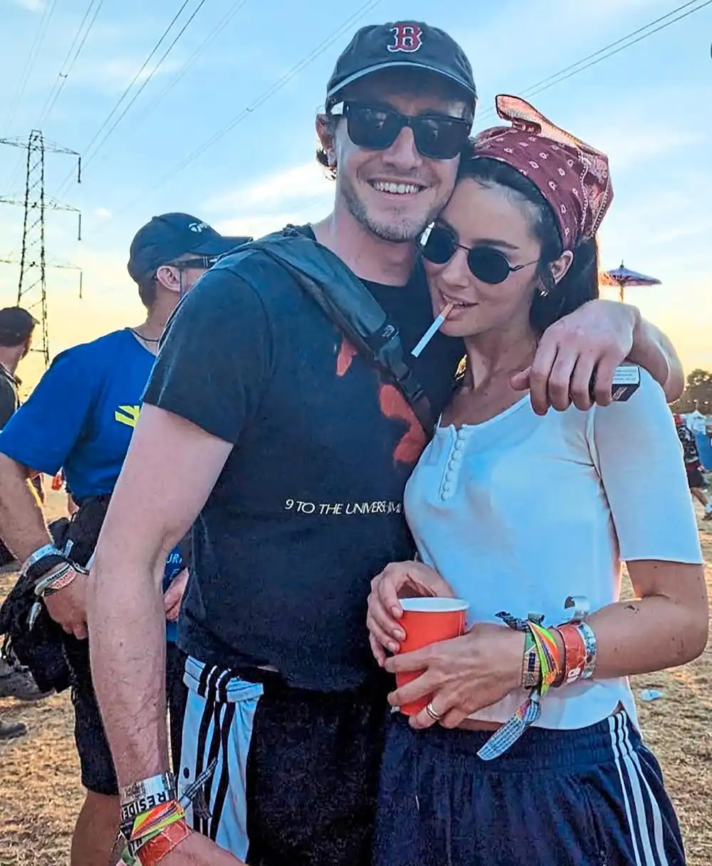 When Did Cigarettes Come Back in Style Lorde Gracie Abrams and More