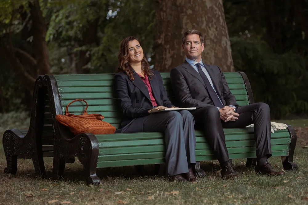 Why Michael Weatherly and Cote de Pablo Say NCIS Spinoff Had to Break Tony and Ziva Up Tease Payoff Inline