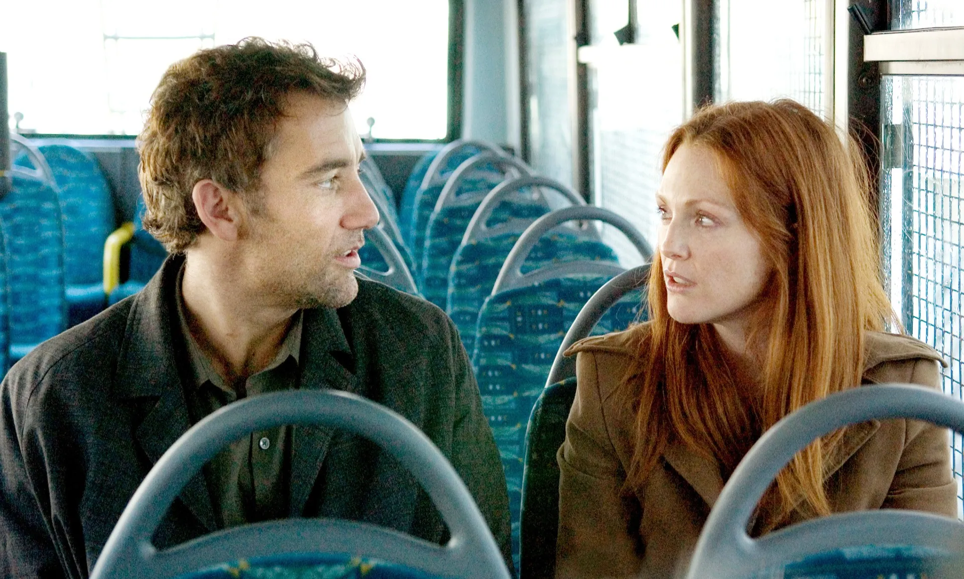 Clive Owen and Julianne Moore in Children of Men