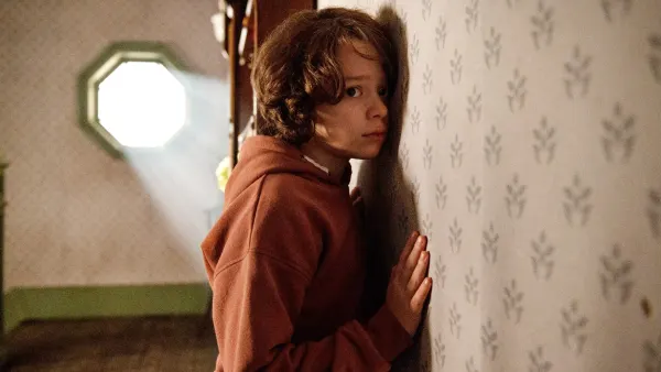 Woody Norman in Cobweb