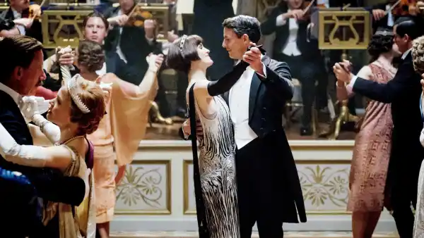 Michelle Dockery, Matthew Goode in Downton Abbey