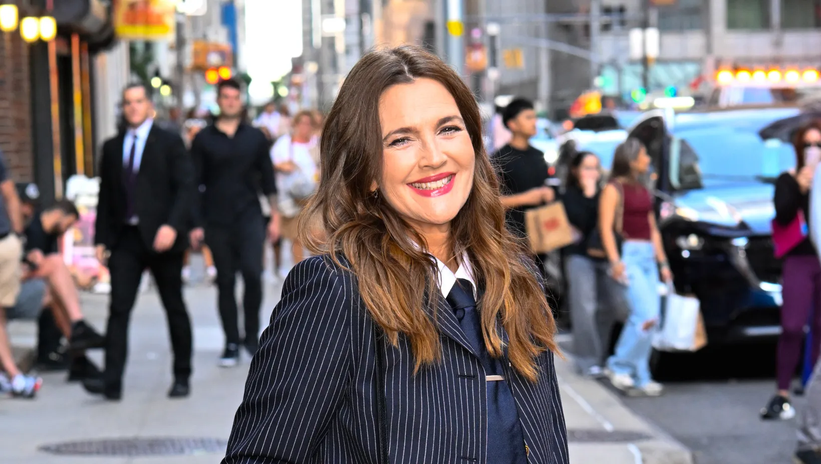 NEW YORK, NEW YORK - SEPTEMBER 04: Drew Barrymore arrived at the "The Late Show with Stephen Colbert! " on September 04, 2025 in New York City. (Photo by Raymond Hall/GC Images)