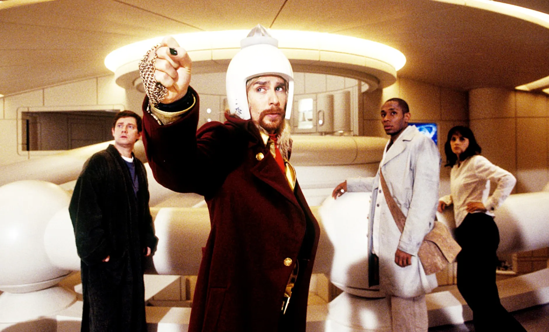 Martin Freeman, Sam Rockwell, Mos Def, Zooey Deschanel in The Hitchhiker's Guide to the Galaxy