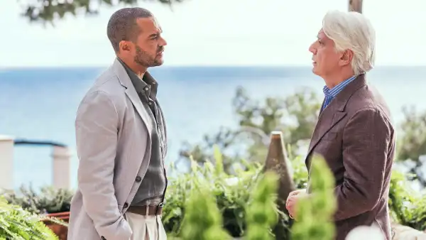 Jesse Williams, Tommasco Ragno in Hotel Costiera